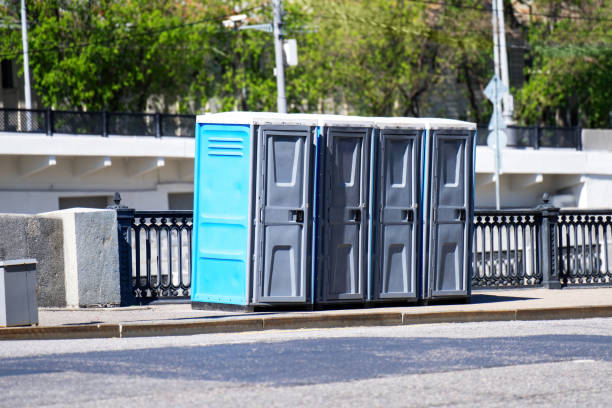 Best Porta potty rental near me  in Saginaw, MI